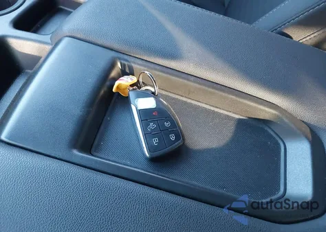 2023 Chevrolet Silverado C1500 Lt z USA, uszkodzony, nr VIN 1GCPACED6PZ263575